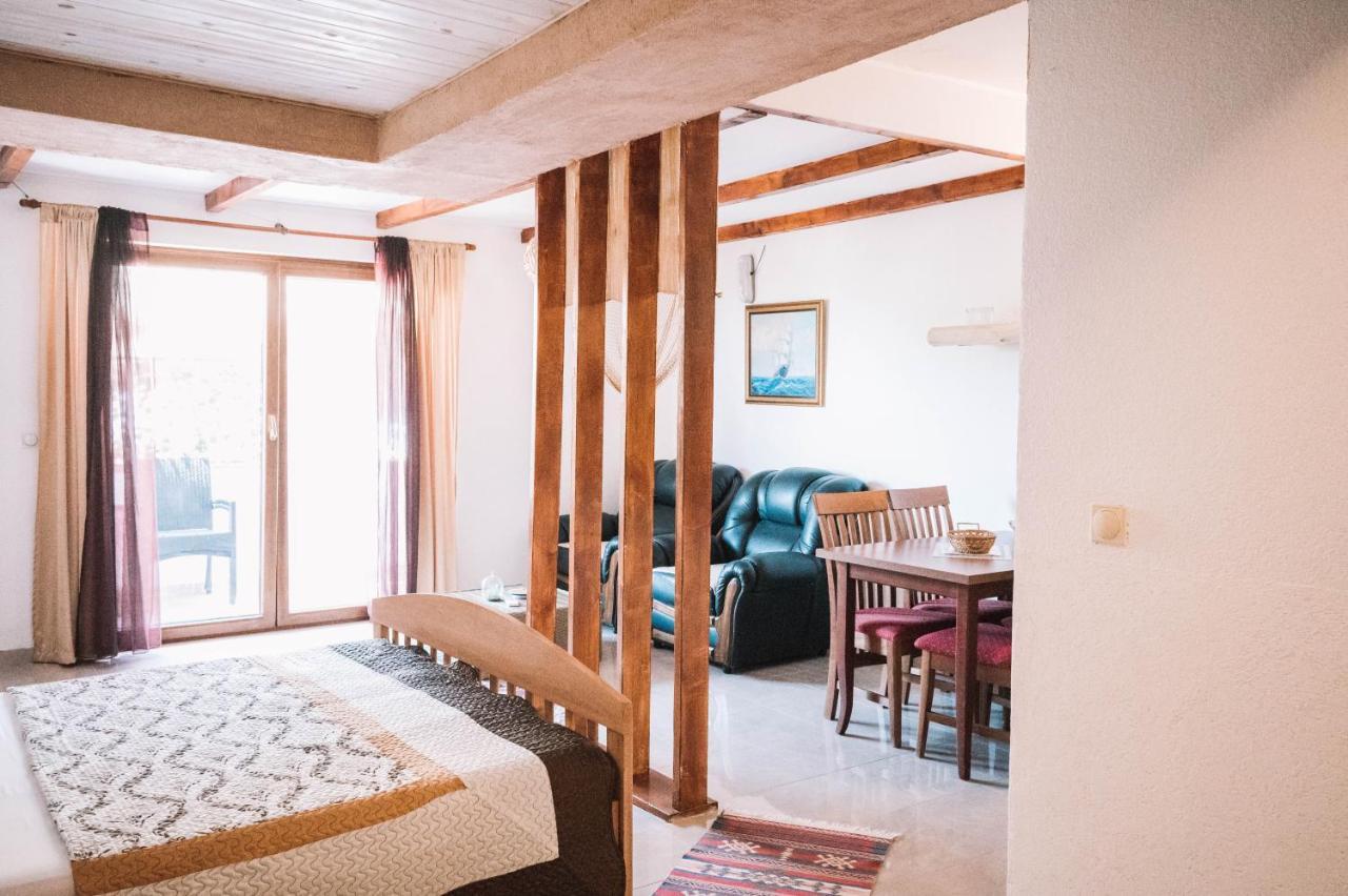 Bivalvia Apartments Улцинь Экстерьер фото