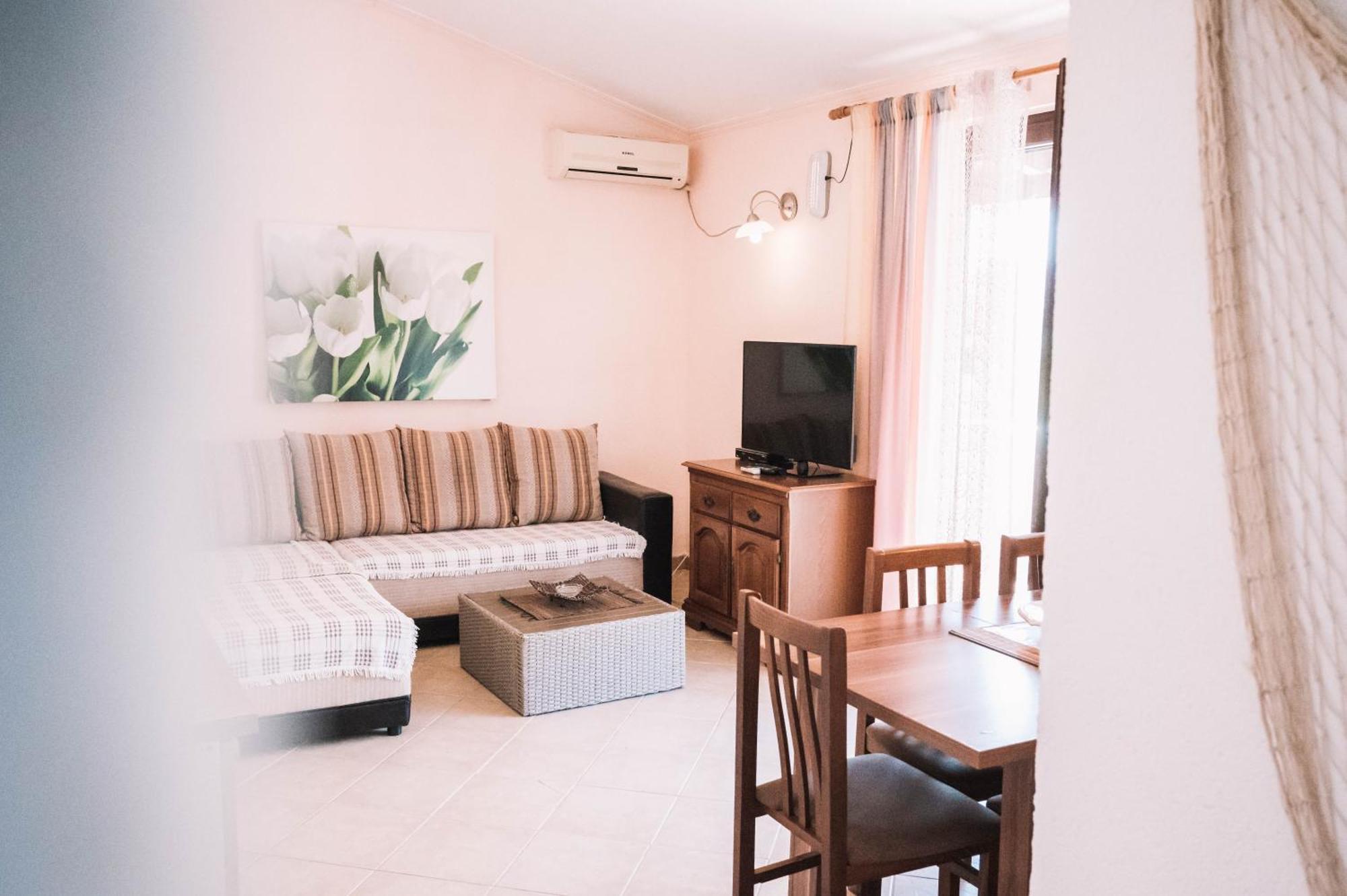 Bivalvia Apartments Улцинь Экстерьер фото
